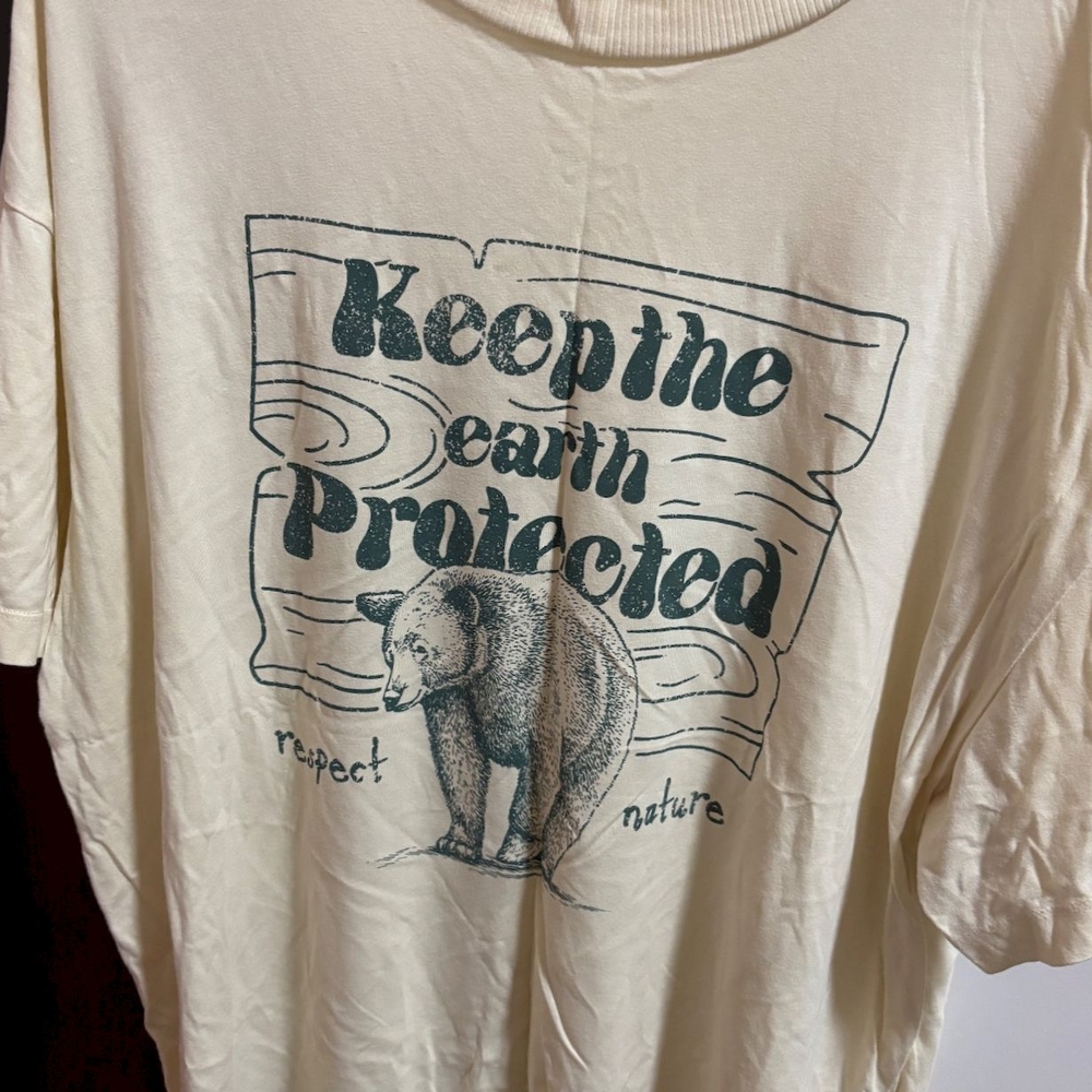 H&M Cream Graphic Tee - Short Sleeve